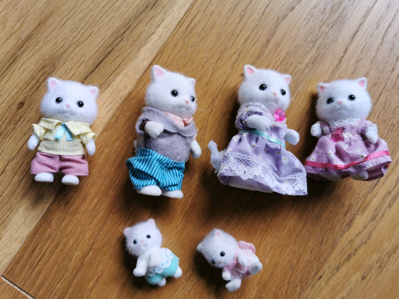 gumtree sylvanian families